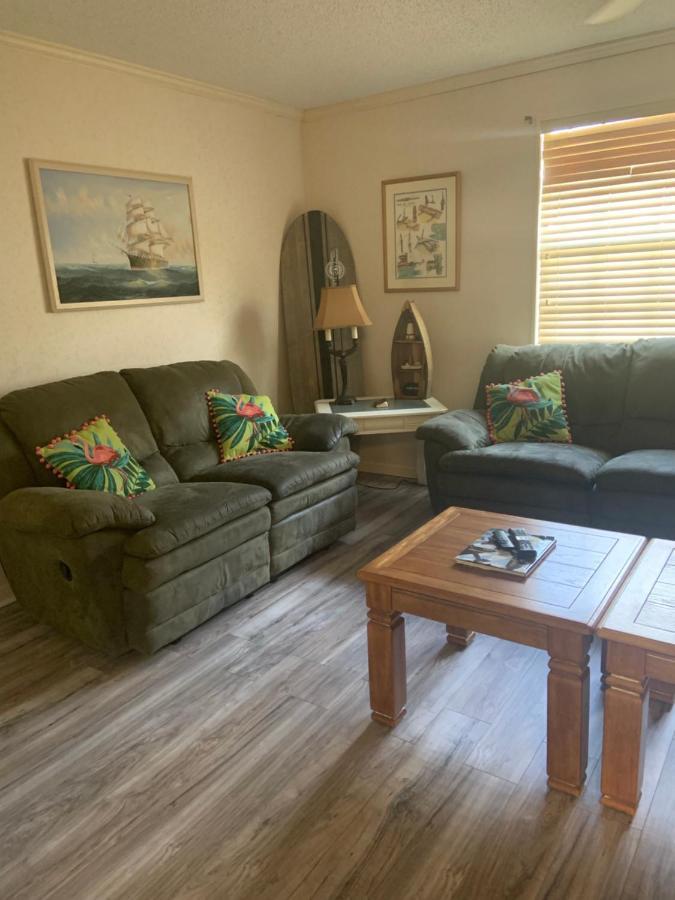 Cozy Comfortable & Convenient Pensacola Luaran gambar