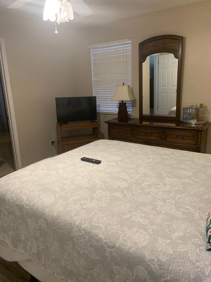 Cozy Comfortable & Convenient Pensacola Luaran gambar